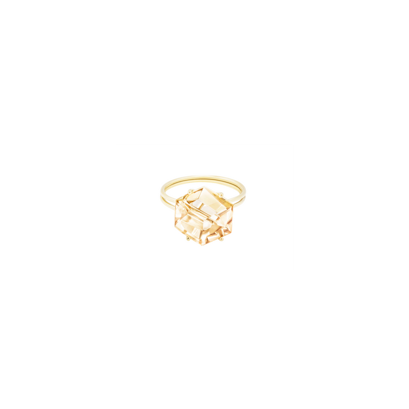 KLAR ring in 18k yellow gold, citrine