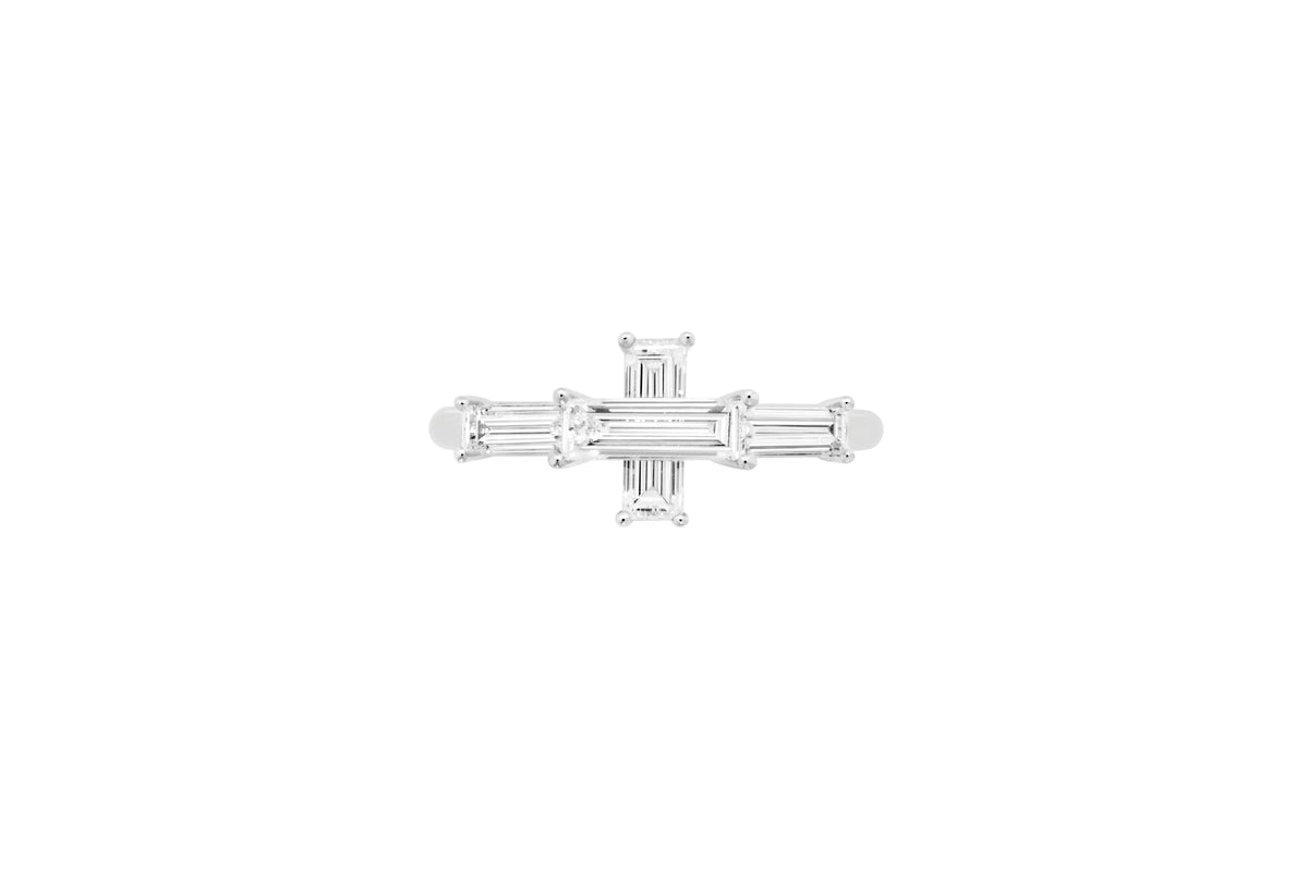 LIGHT/BEAM ring in platinum 950, diamonds